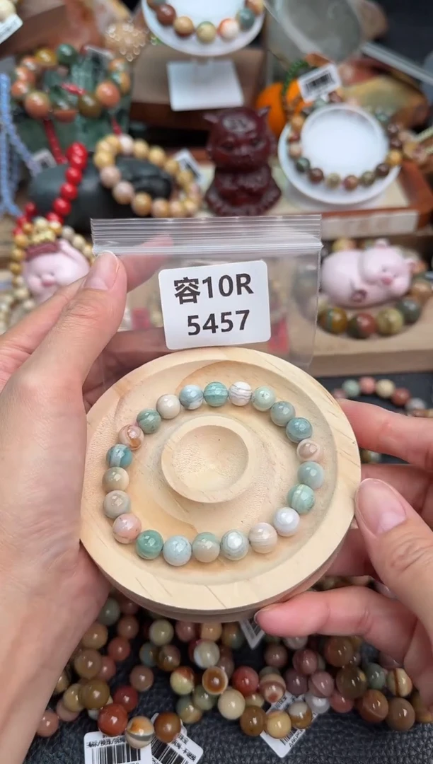 【闪购商品】石英质玉手链未镶嵌10R5457