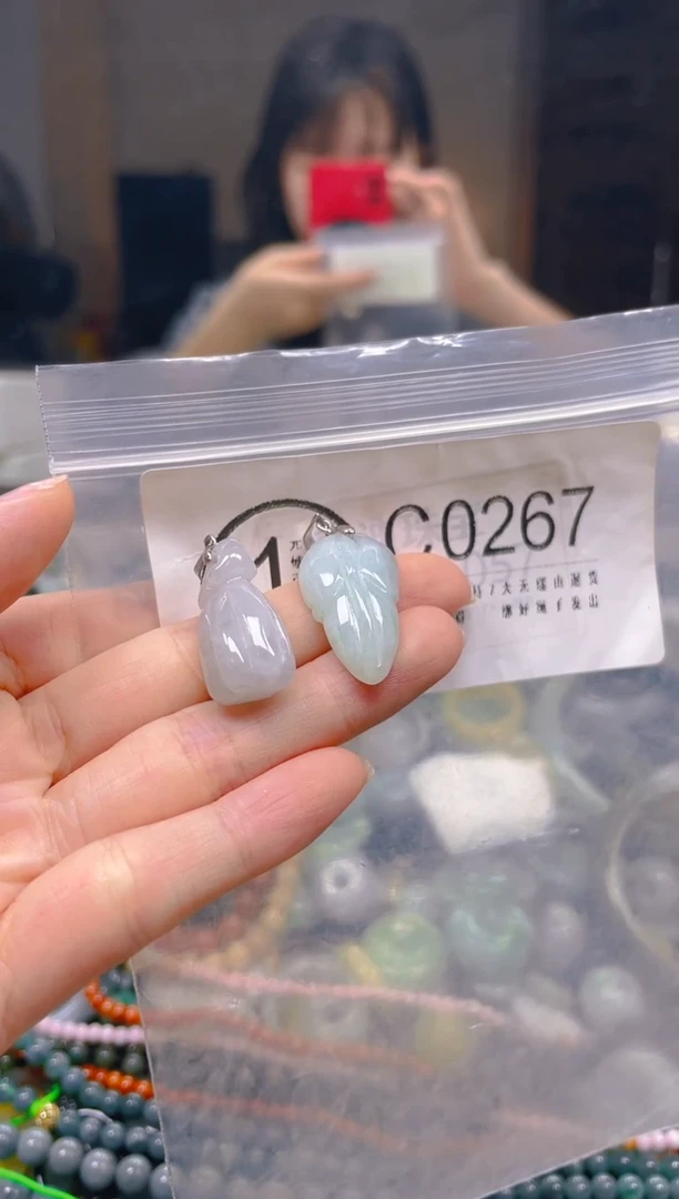 翡翠未镶嵌颈饰/C/翡翠A货一图一物