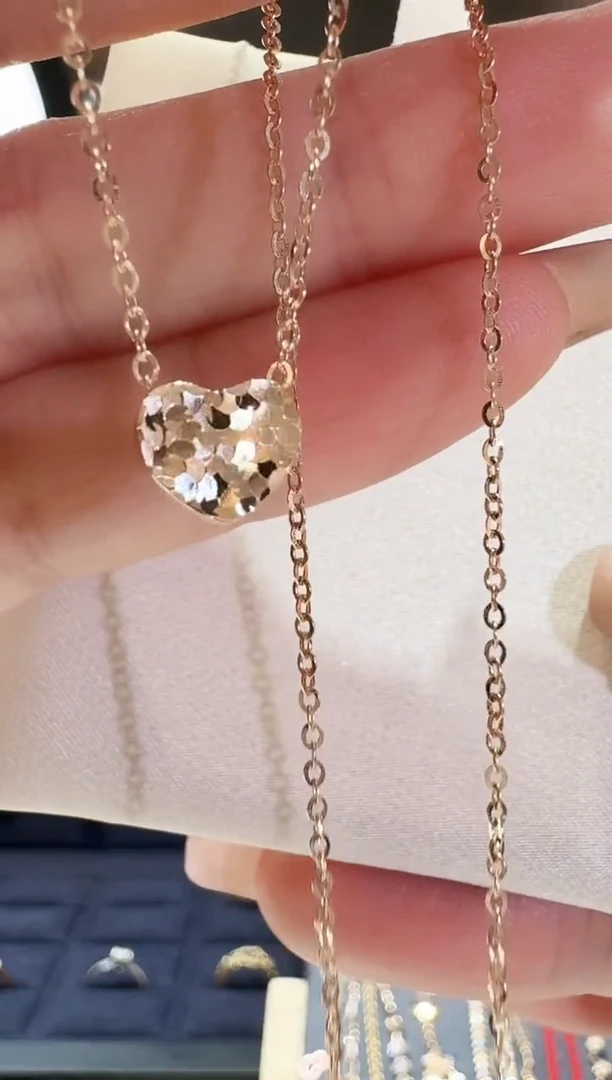 【闪购商品】18K金项链车花爱心项链