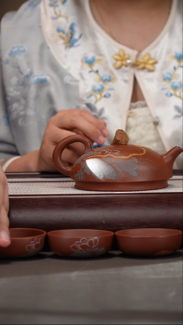 茶壶紫砂赵克南/底槽清/莲藕套组/340c