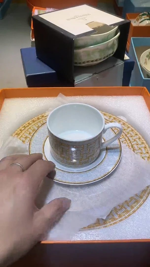 【闪购商品】瓷片1111111111111111