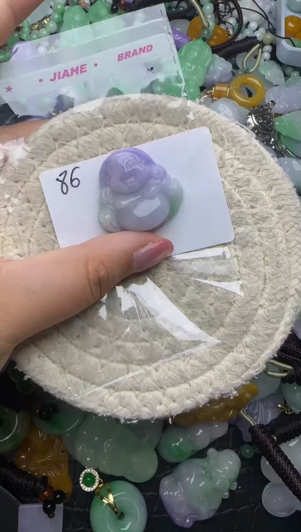 颈饰未镶嵌翡翠天然缅甸翡翠吊坠
