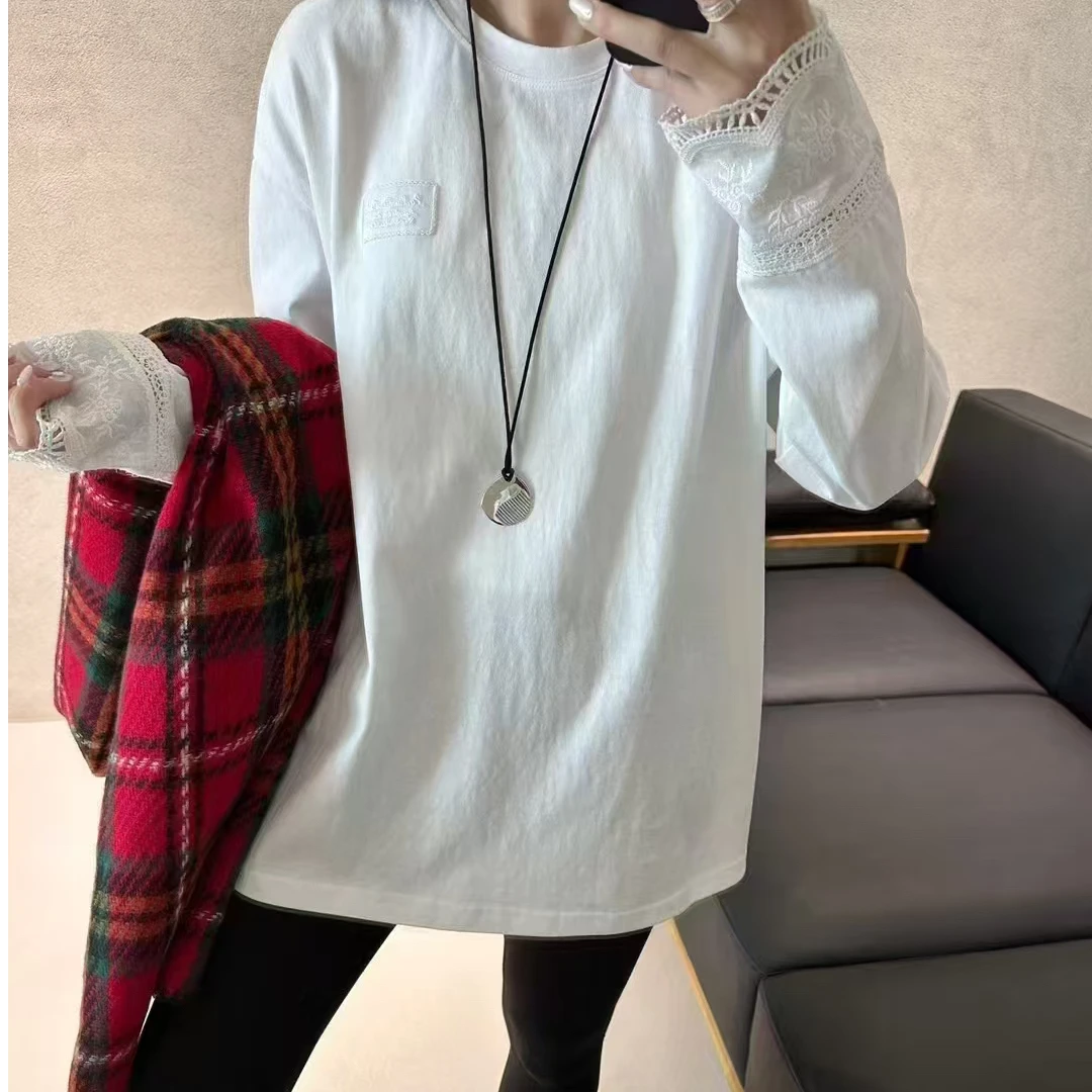 65棉白色镂空拼贴袖口T恤长款显瘦遮肉韩系设计感