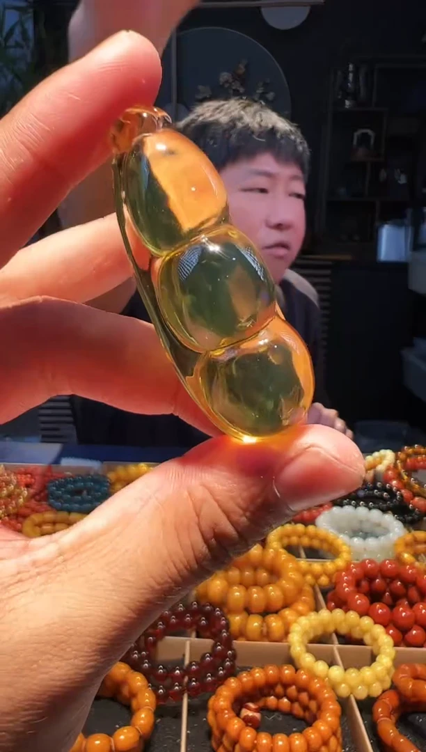 未镶嵌琥珀手链挂件10