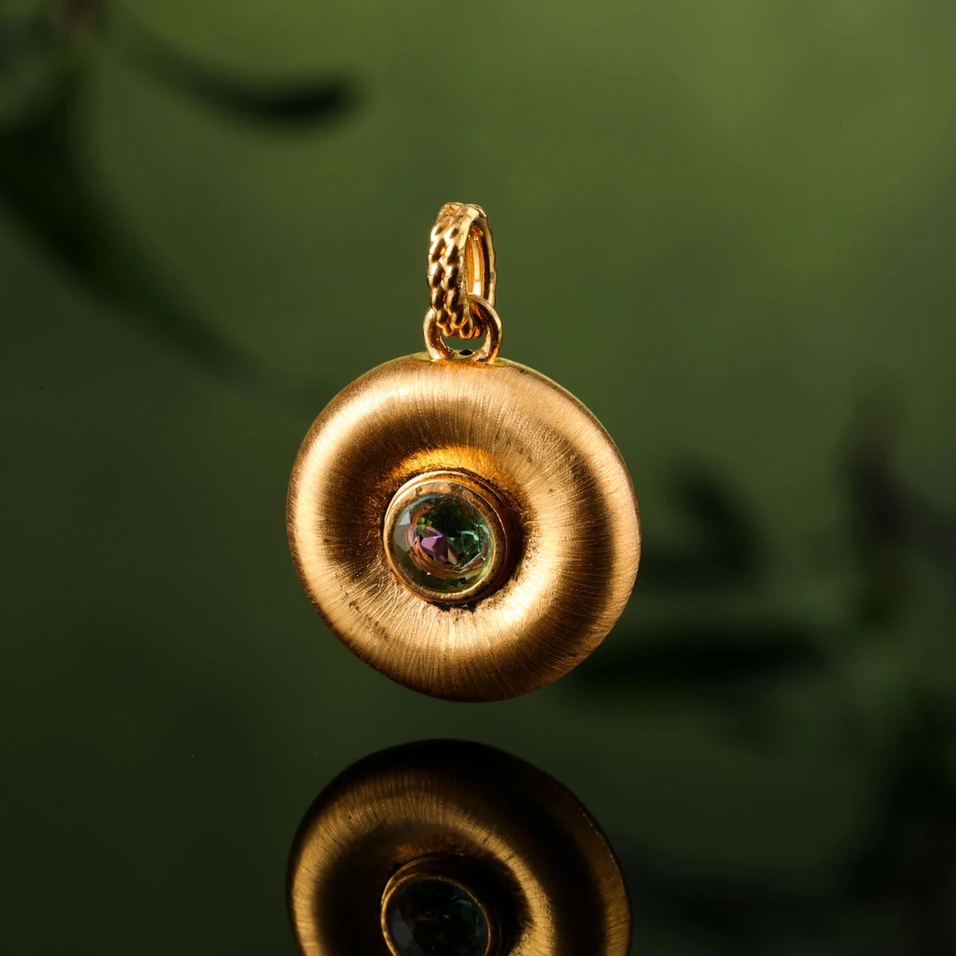 【意婵】《书言》18k金精工平安扣吊坠-YC55990