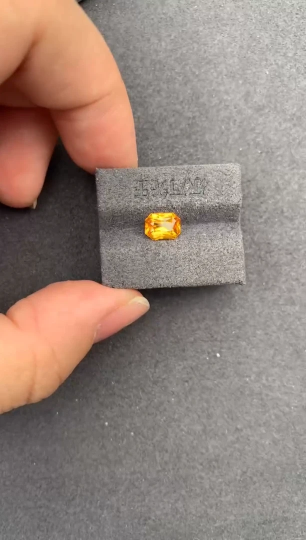 裸石彩色蓝宝石1.5ct黄蓝宝 GE 定制