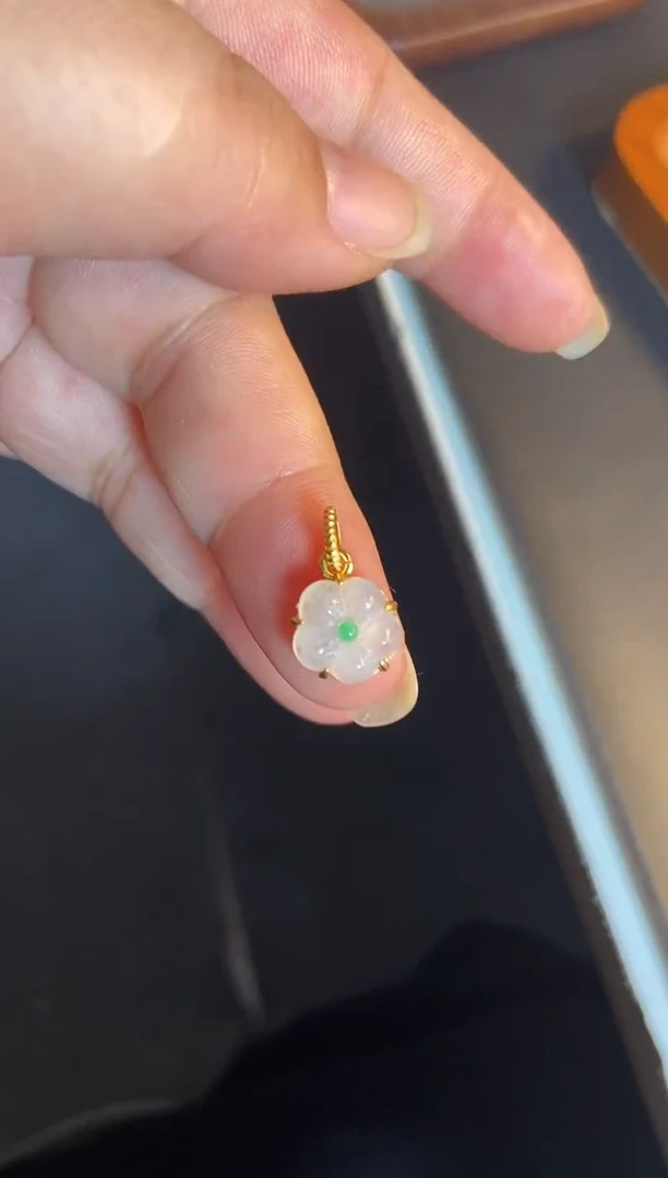 吊坠(不含链)银S925镶嵌翡翠1