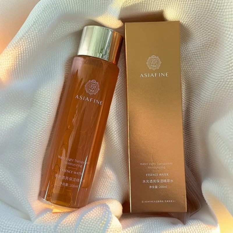 S20703-水光透亮保湿精萃水 净含量200ml 到27/6