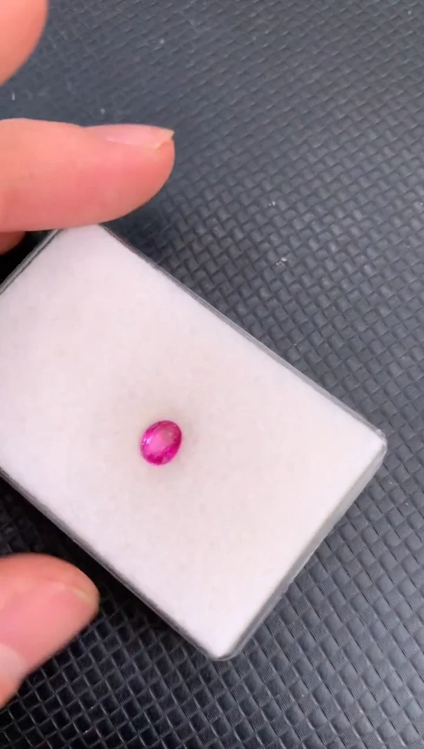 【闪购商品】蓝宝石裸石未镶嵌天然热粉色蓝宝石无烧