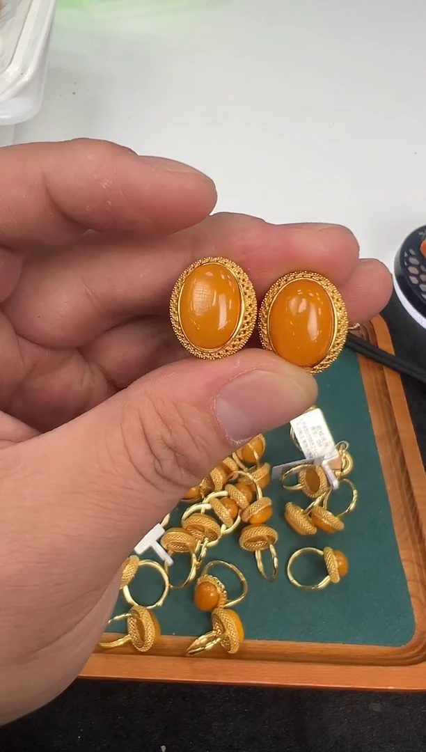 【闪购商品】蜜蜡戒指银S925镶嵌B48 lf4505 多样性发一件