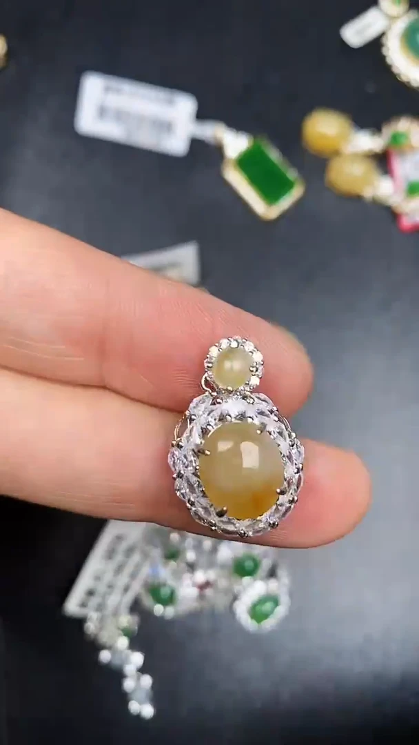 银S925镶嵌戒指翡翠2700