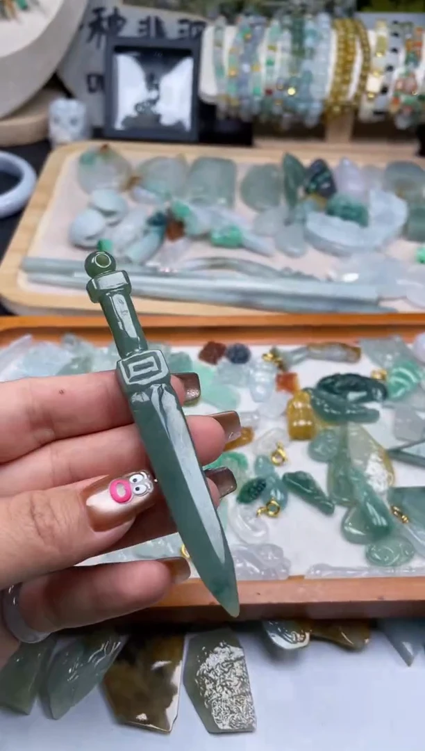 吊坠(不含链)未镶嵌翡翠天然翡翠17