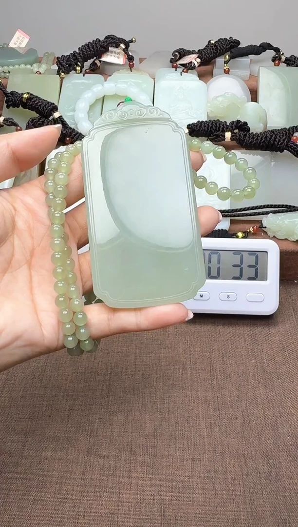 颈饰未镶嵌和田玉1