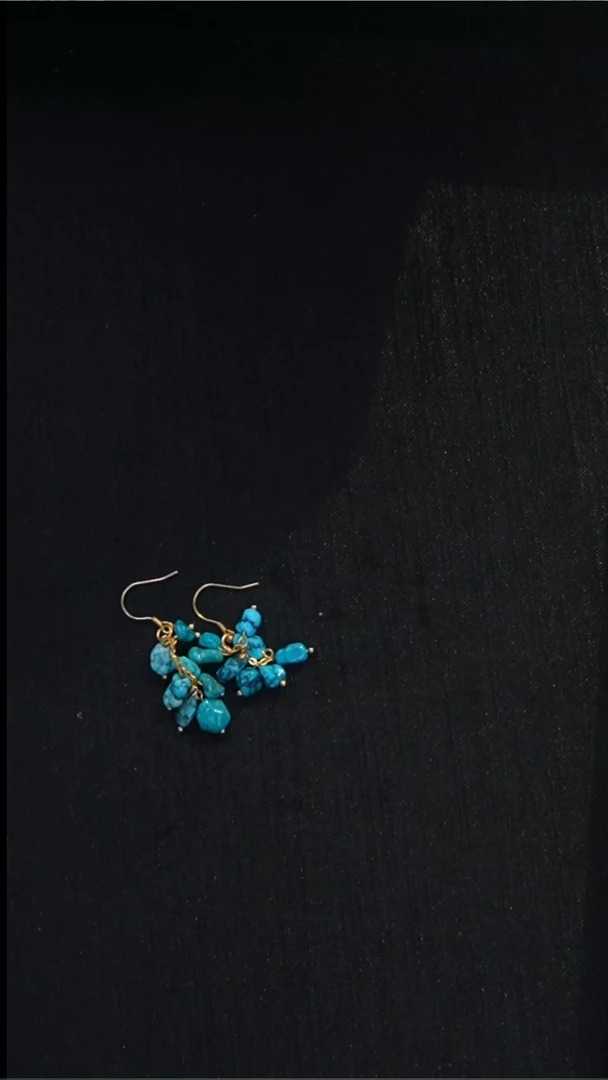 银S925镶嵌绿松石耳环发货一件