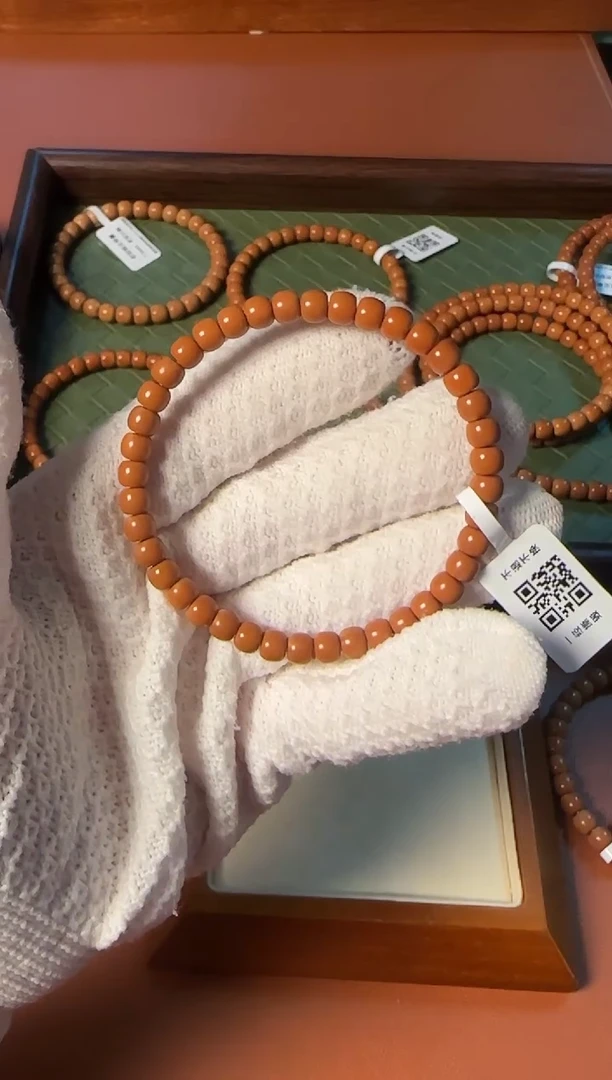 手串橄榄核5.8mm老挝核尖单圈 面无白