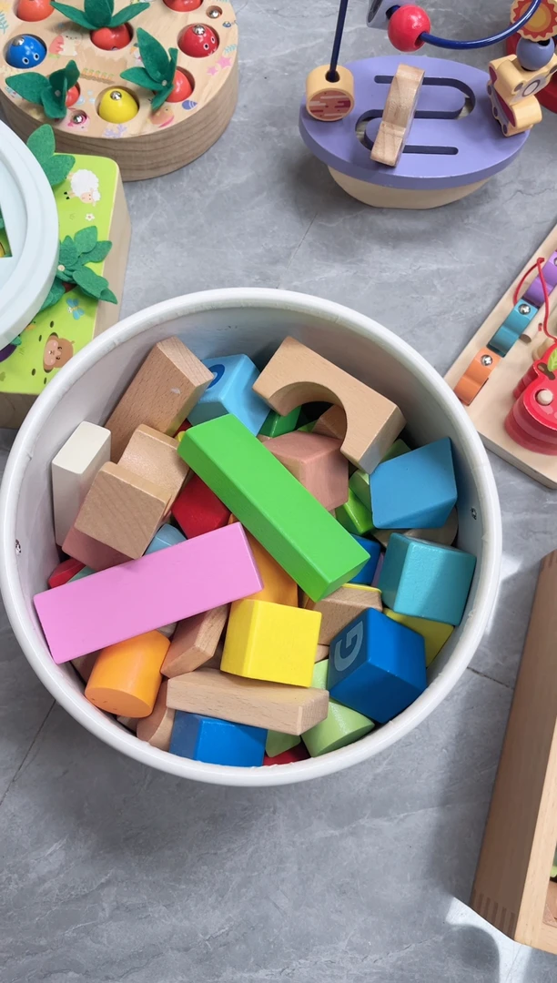 实木散装桶装积木（40）