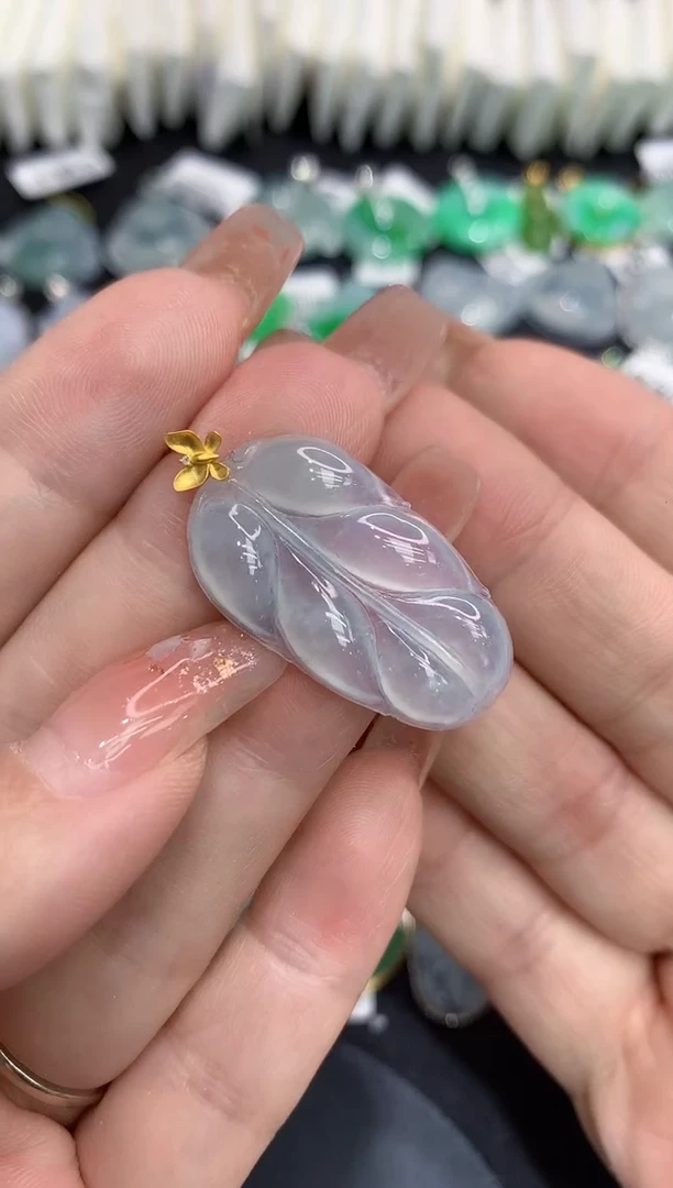 吊坠(不含链)18K金镶嵌翡翠111111111