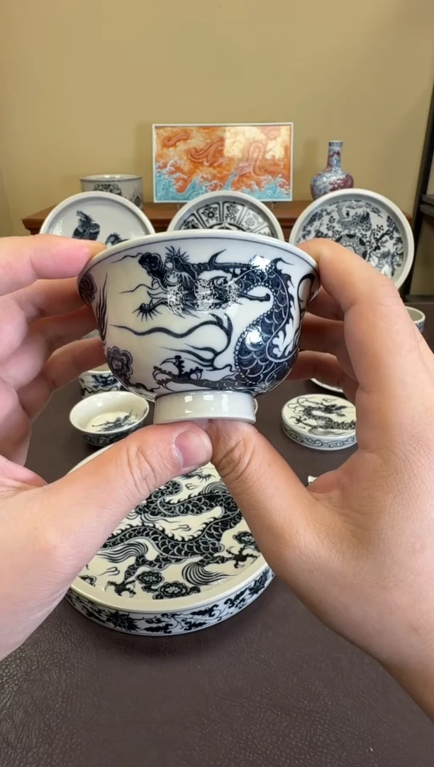 二号釉1351龙纹大压手杯