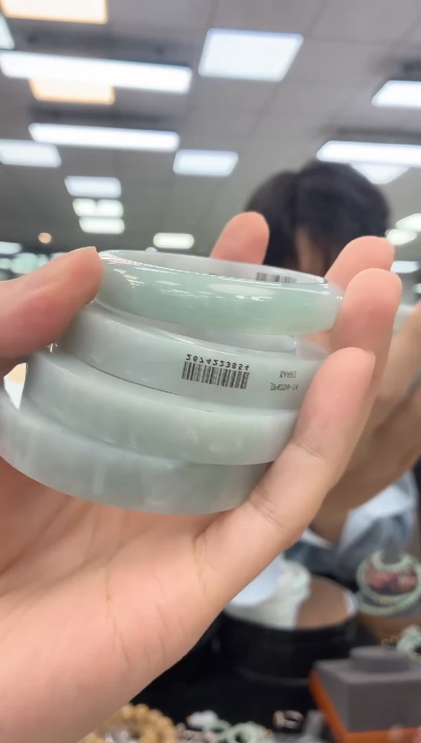 定制翡翠手镯未镶嵌天然缅甸A货翡翠手镯-多样性发一002