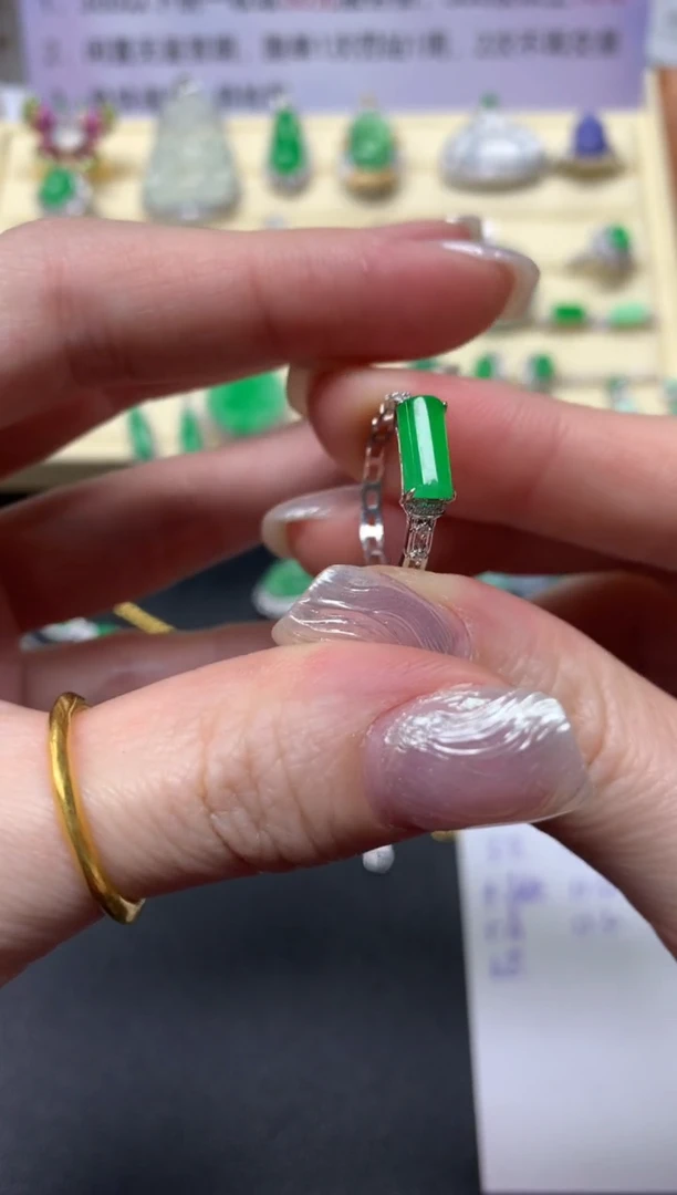 【闪购商品】翡翠戒指18K金镶嵌戒指|4500+450
