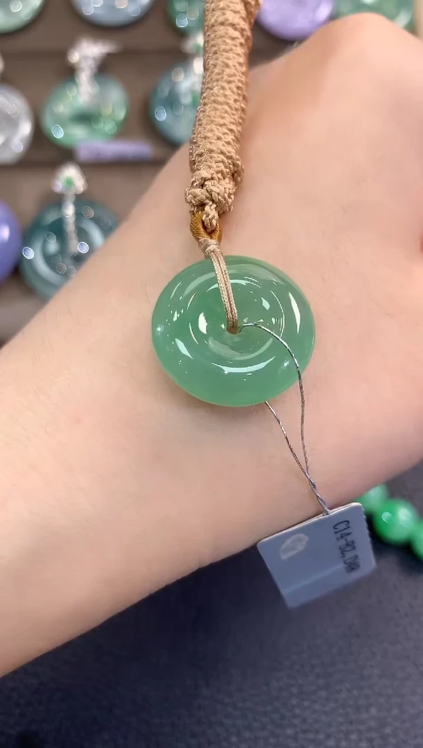 翡翠未镶嵌吊坠(不含链)春日珠宝 B19多样性一件发