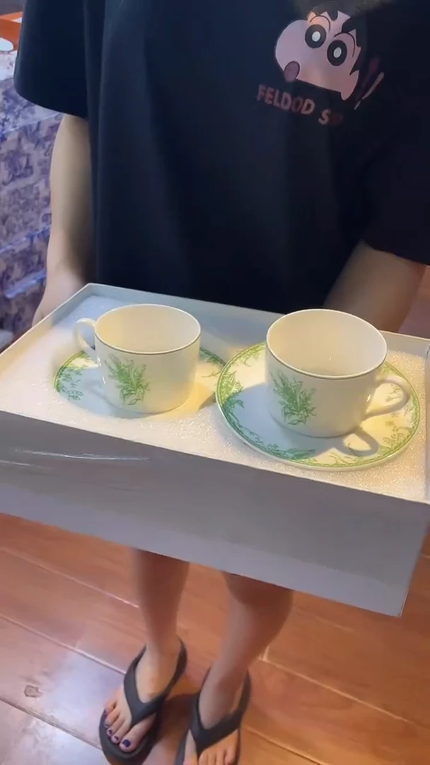 鸿辉家品牌瓷器，京东包邮！