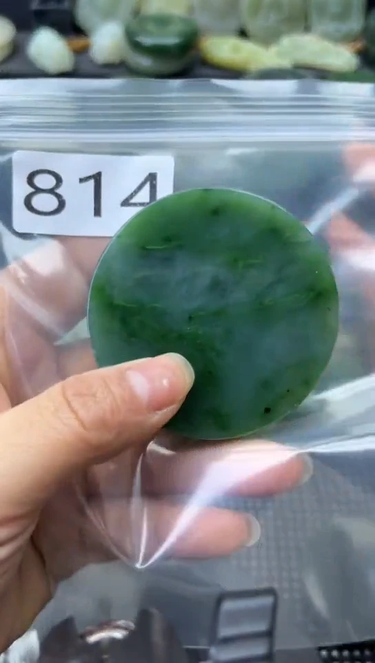 未镶嵌和田玉珠宝半成品镯芯