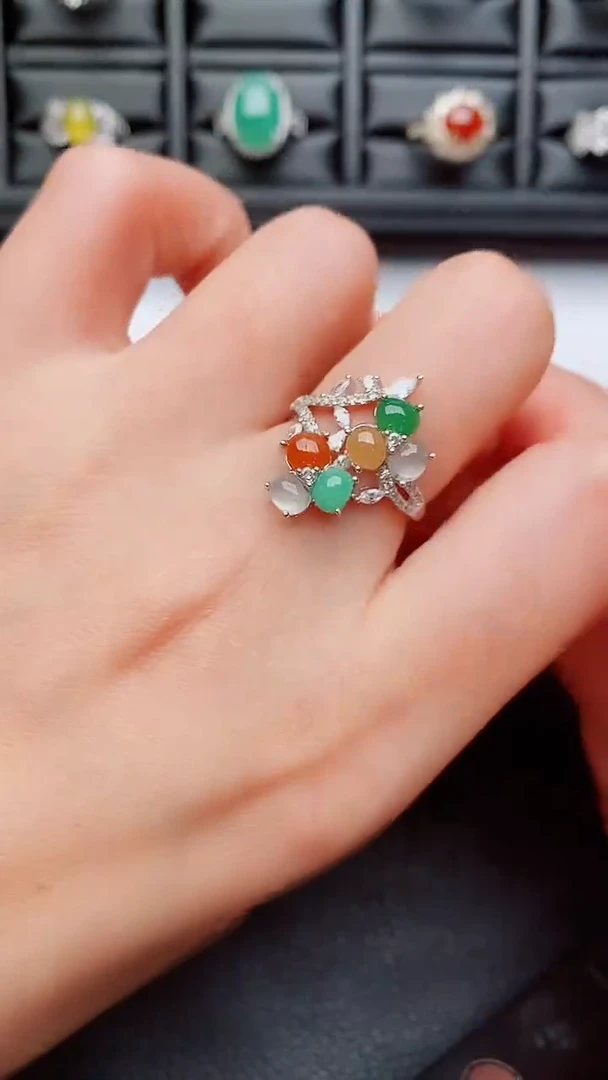 银S925镶嵌戒指翡翠...