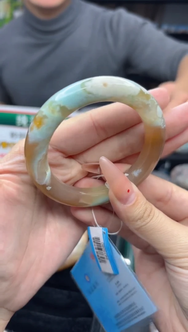 【闪购商品】石英质玉手镯未镶嵌1007（55圈）