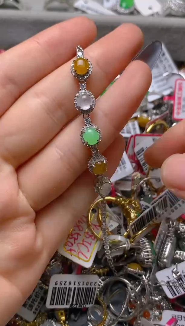 银S925镶嵌戒指翡翠百内无证书