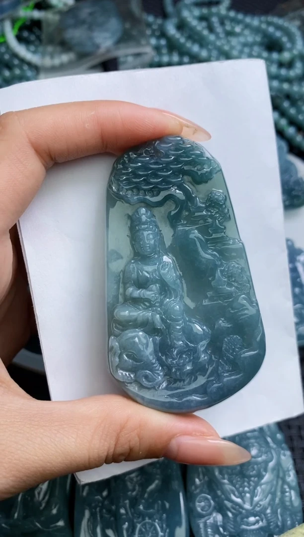 【闪购商品】翡翠颈饰未镶嵌