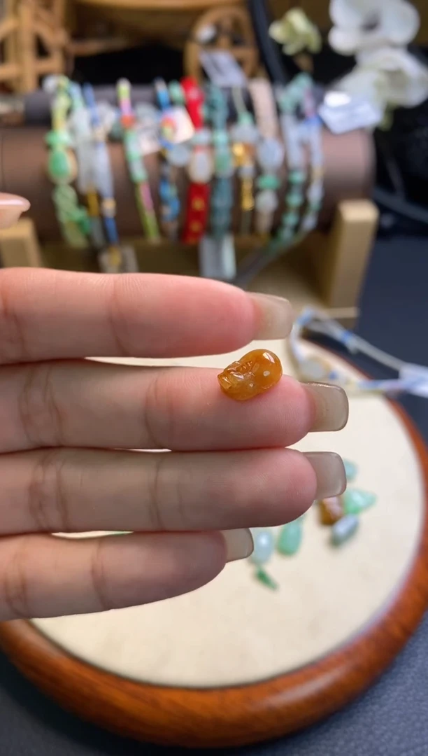 颈饰未镶嵌翡翠时**瘦净货15644