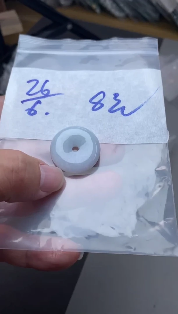 翡翠未镶嵌颈饰天然缅甸翡翠