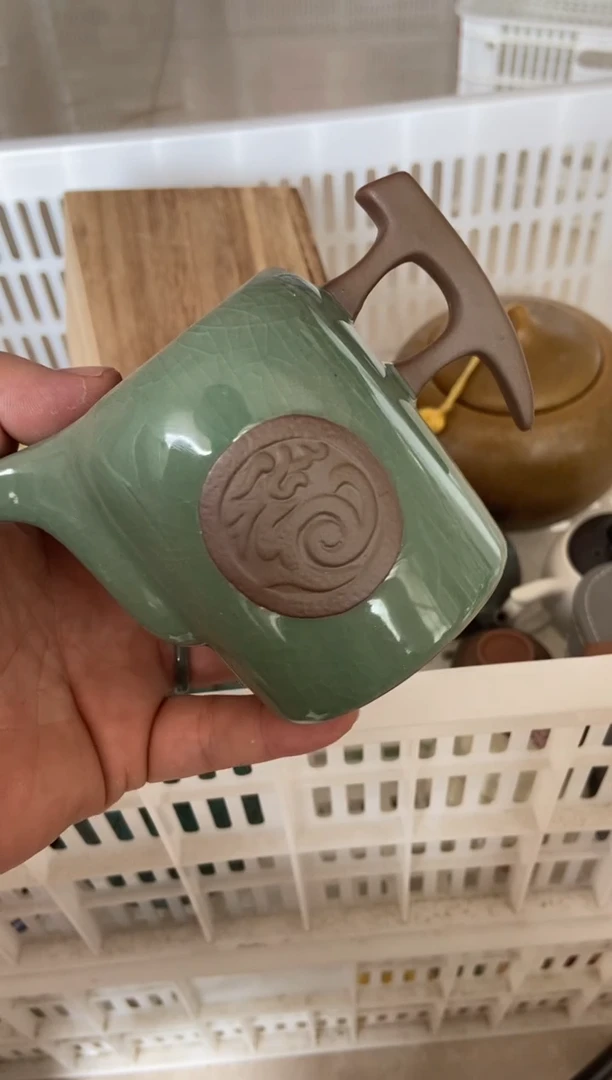 杯无运费险有瑕疵的摄影的产品有使用过的痕迹有点脏介意勿拍