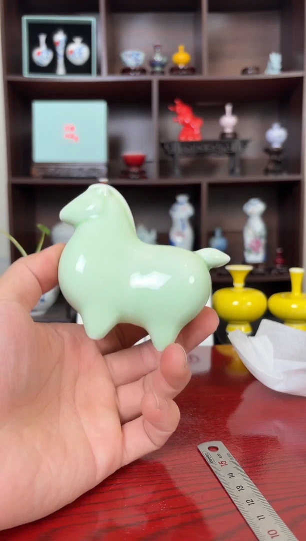 摆件瓷12.19微瑕小花瓶摆件24