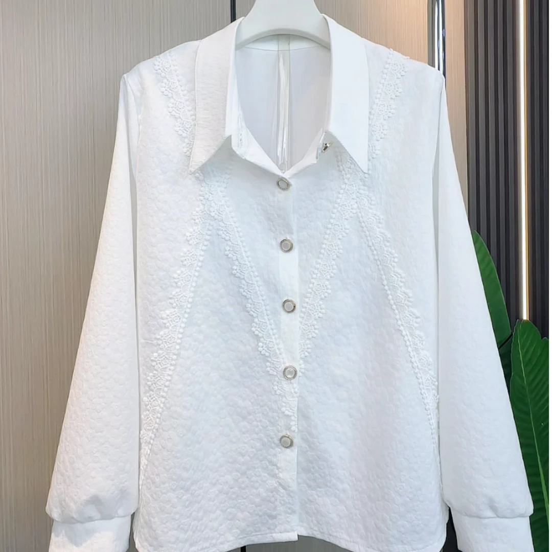 2025年秋季新款设计感百搭蕾丝拼接气质翻领长袖衬衫女