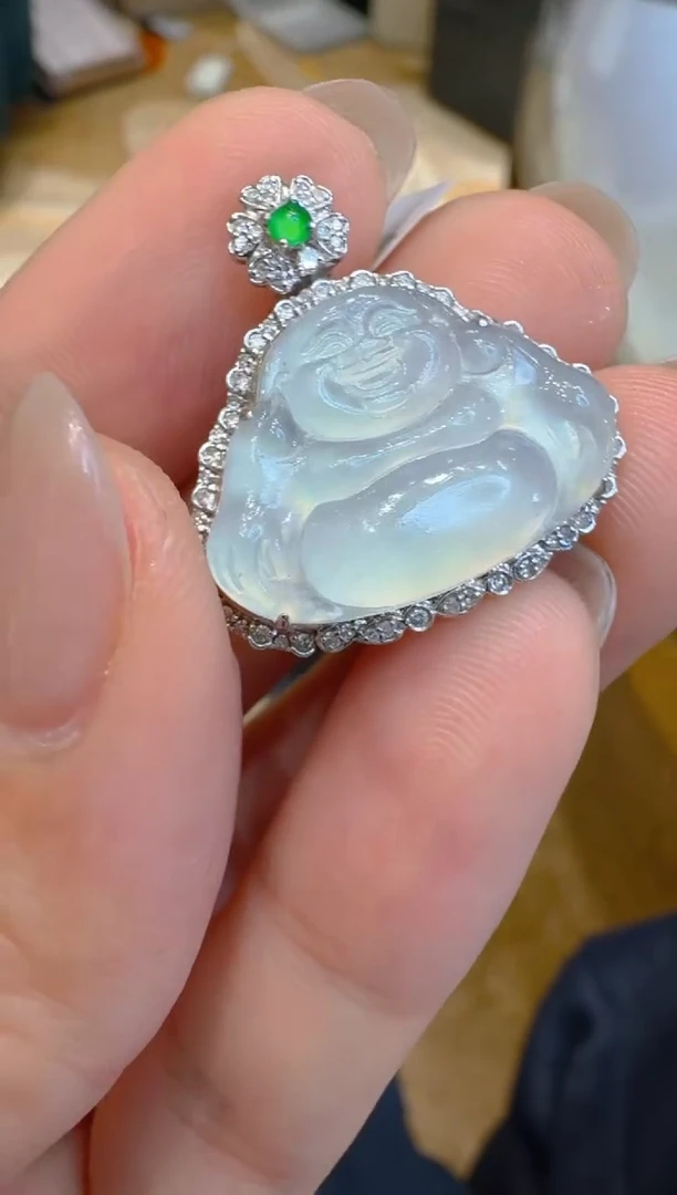 吊坠(不含链)18K金镶嵌翡翠多样性团购发一件