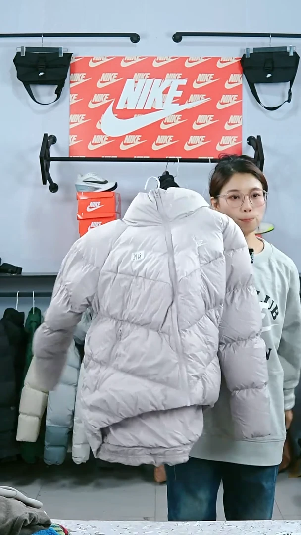 2148闪购编码运动衣以直播间过款为准尺码XL