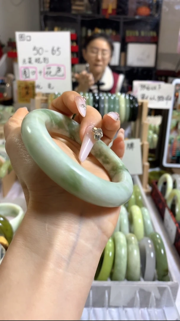 未镶嵌岫玉手镯15 59+ 包容