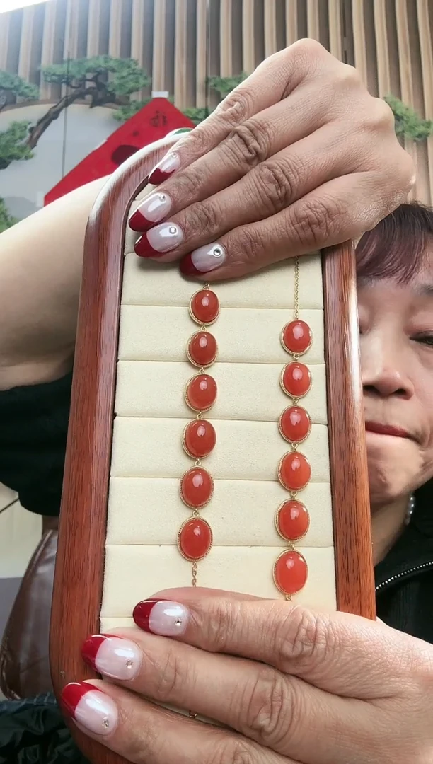 【闪购商品】南红玛瑙手链银S925镶嵌南红手链多样性发货发其一