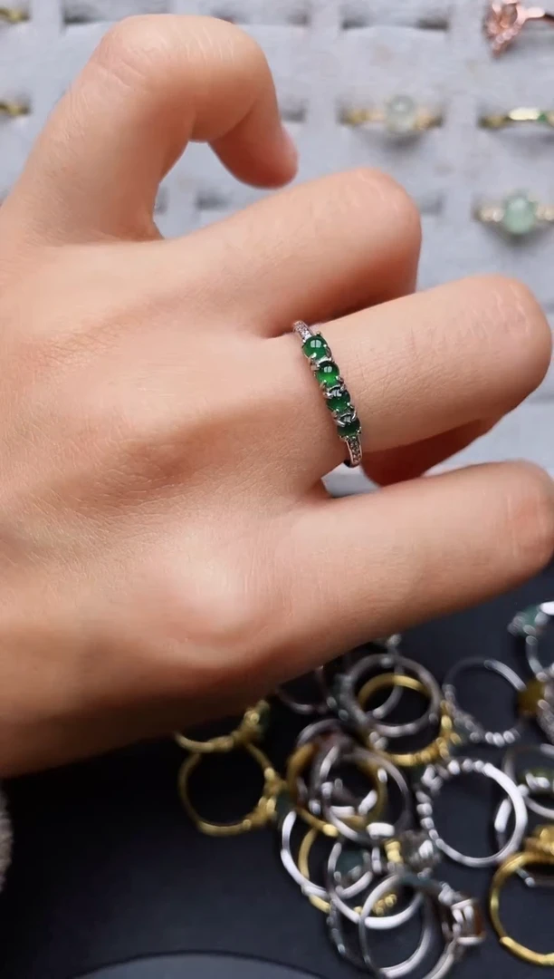 【闪购商品】翡翠戒指银S925镶嵌缅甸翡翠