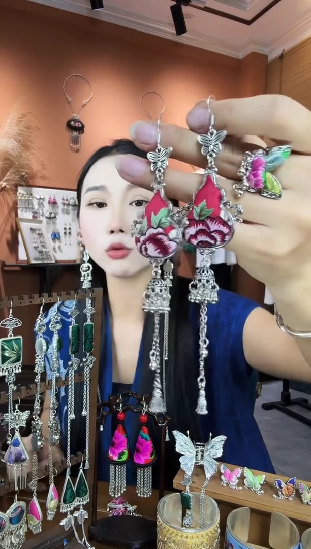 刺绣纯手工民族风耳环