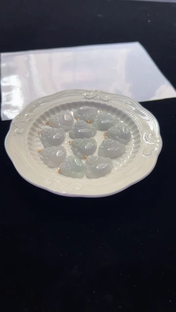 翡翠18K金镶嵌颈饰多样性发一件3