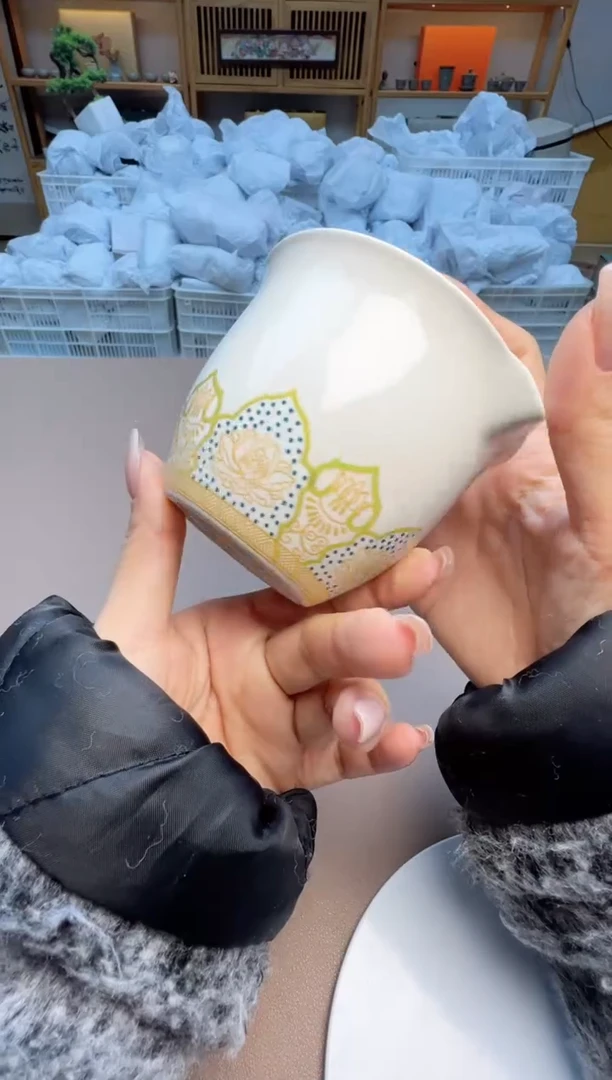 【闪购商品】摆件瓷制品S1111111111111
