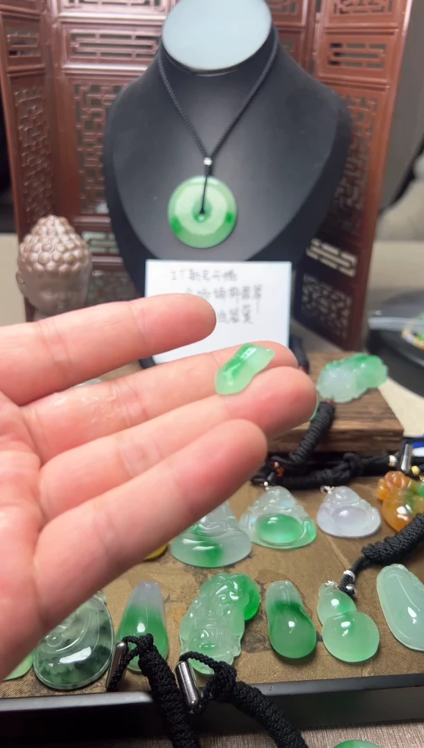 颈饰未镶嵌翡翠所见即所得，一图一物