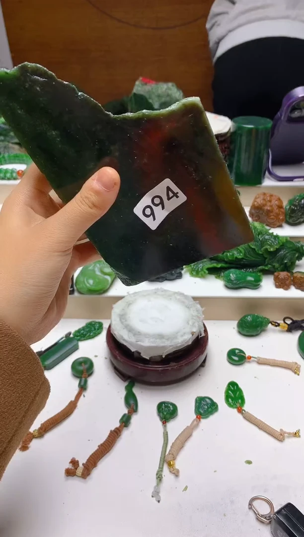 未镶嵌和田玉珠宝半成品1