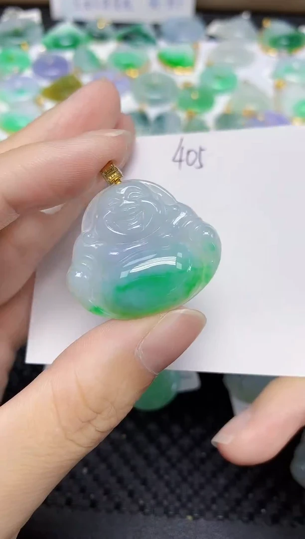 翡翠18K金镶嵌颈饰天然缅甸翡翠A货