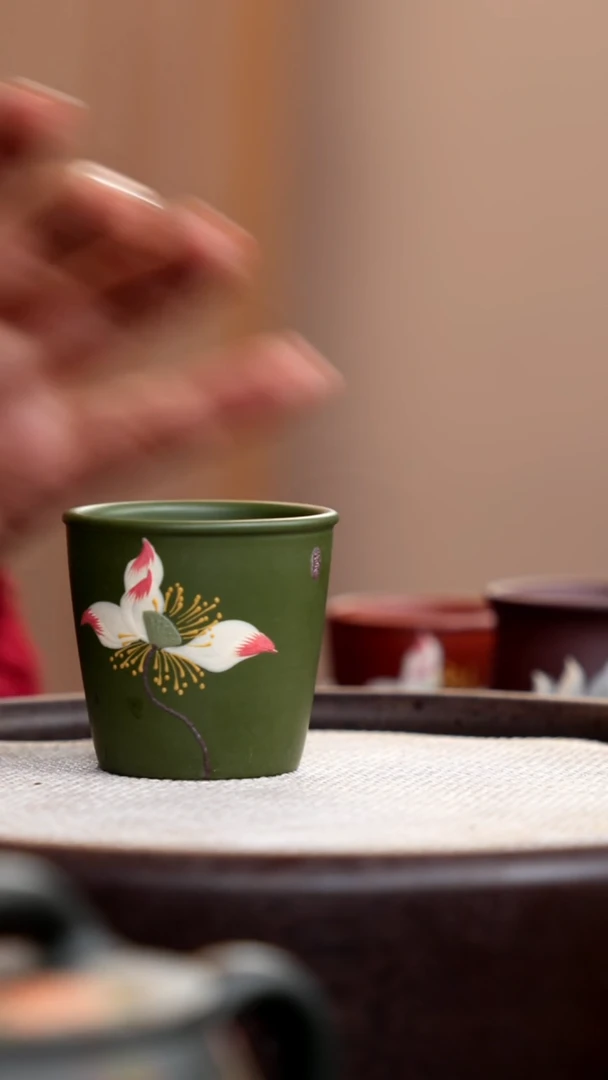 【闪购商品】紫砂茶壶民国绿直口荷花杯