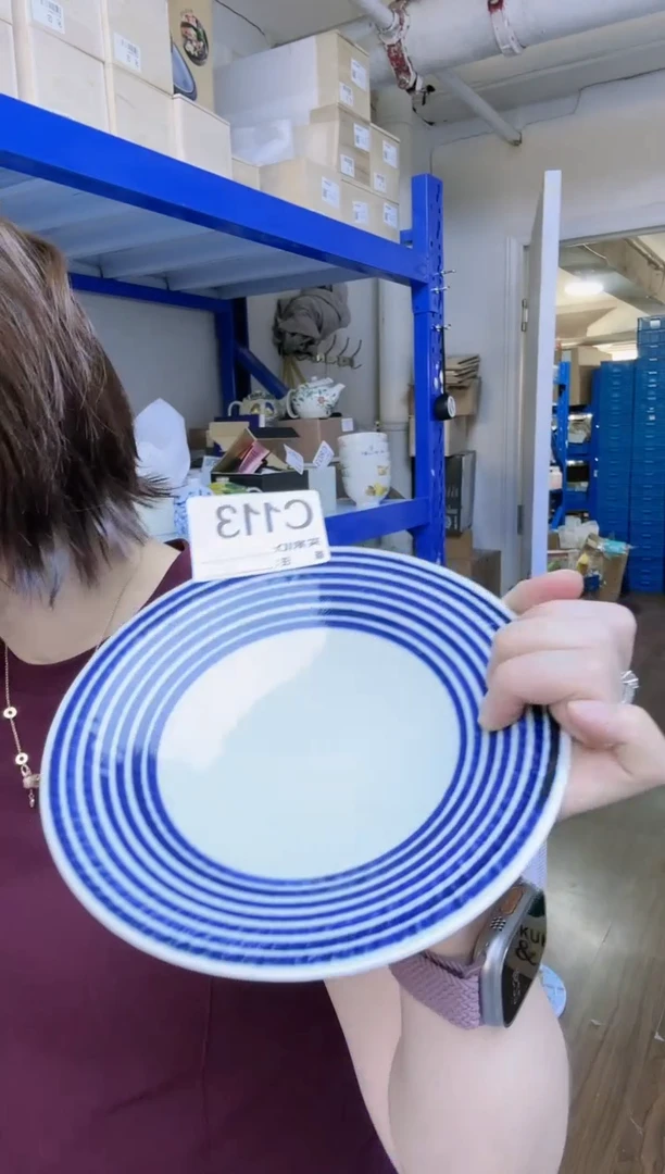 瓷片全新高端瓷器蓝驹18CM盘一只C113