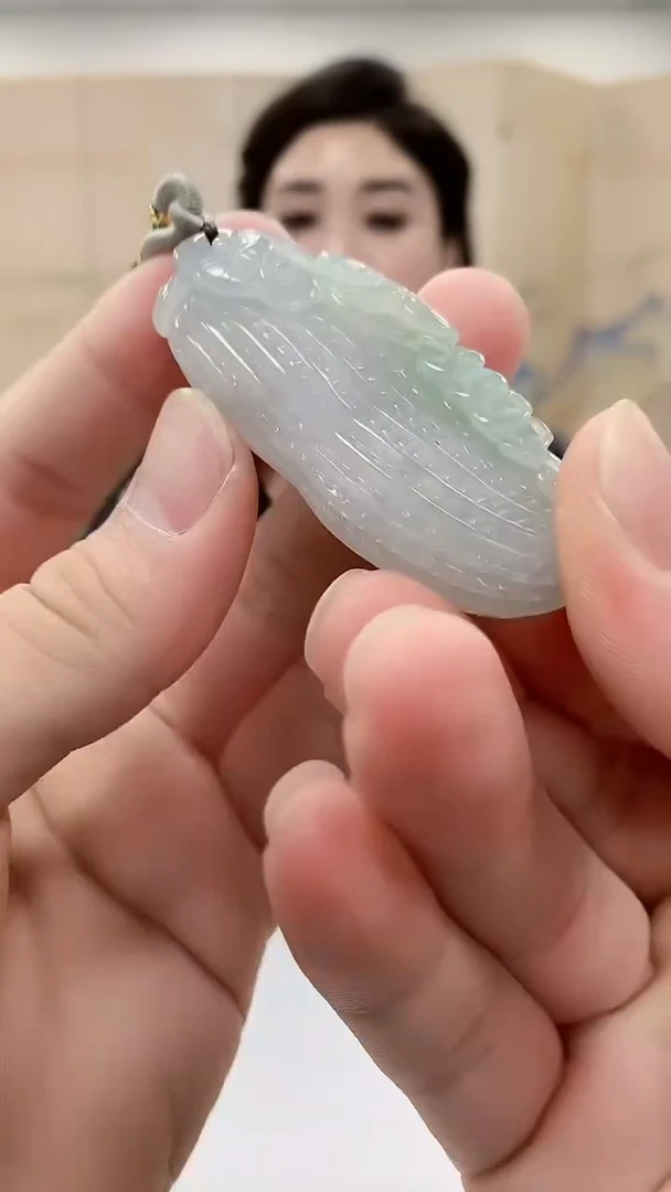 【闪购商品】定制翡翠未镶嵌4829bb-毛货挂件65